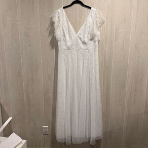NWOT Ever Pretty White Lace Flutter Sleeve Gown - 2XL
